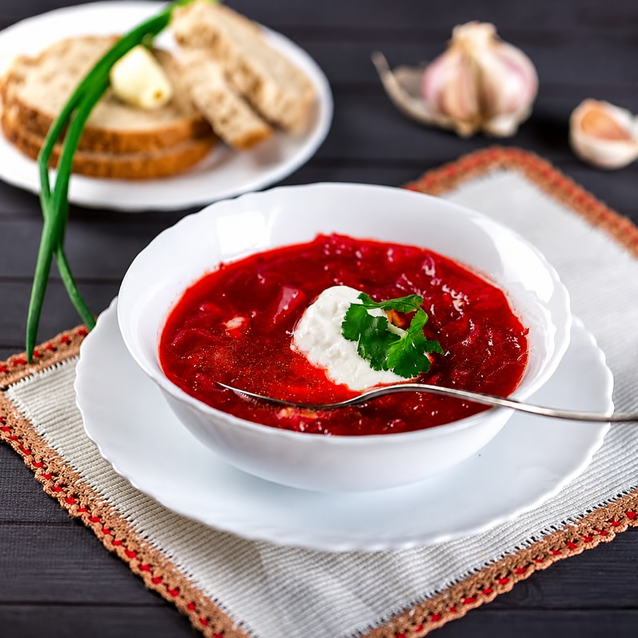 Борщ — блюдо кавказской кухни, доставка в Мекке